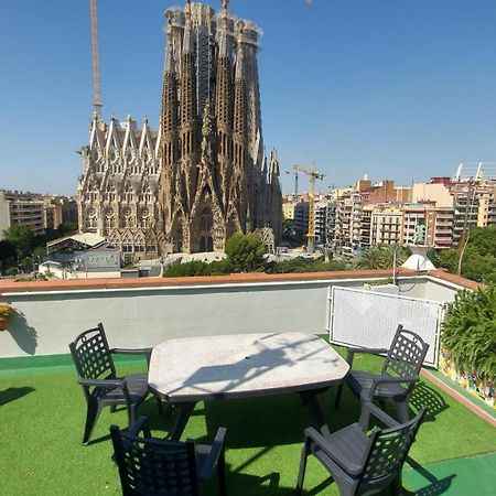 Absolute Sagrada Familia Lägenhet Barcelona Exteriör bild