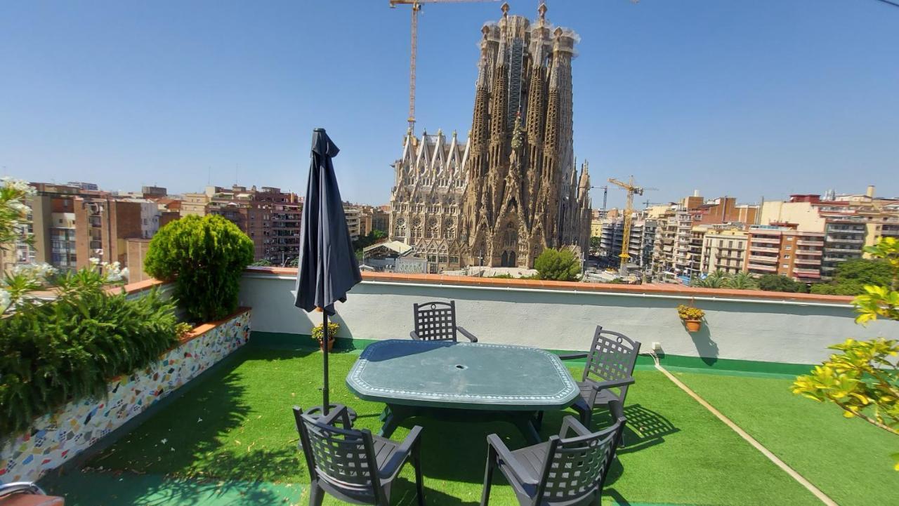 Absolute Sagrada Familia Lägenhet Barcelona Exteriör bild