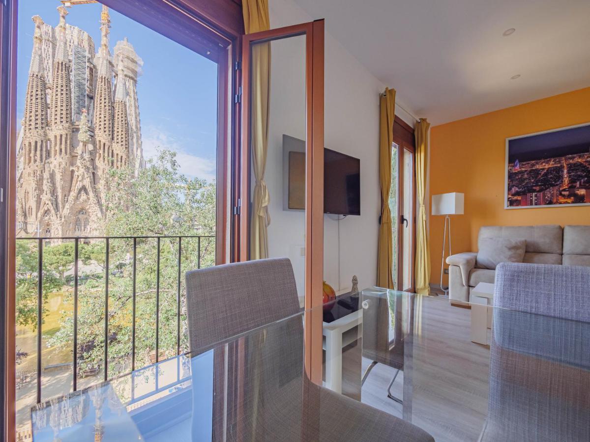 Absolute Sagrada Familia Lägenhet Barcelona Exteriör bild